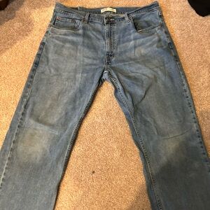 Men’s Levi size 36/32 Levi’s